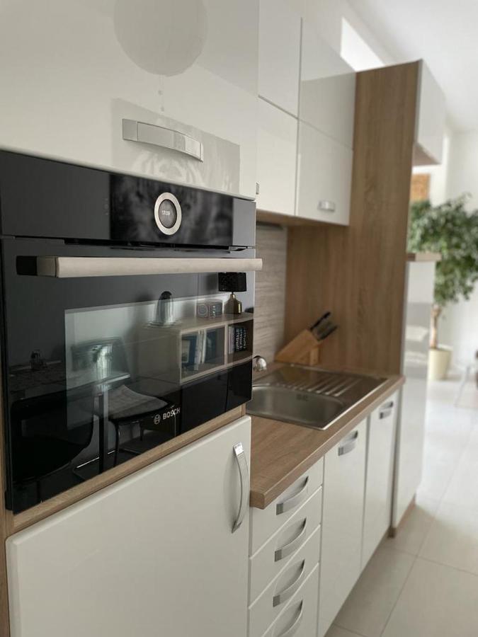 Apartman Lodenica Пиещани Екстериор снимка