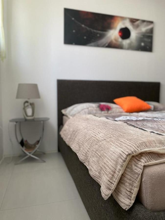 Apartman Lodenica Пиещани Екстериор снимка